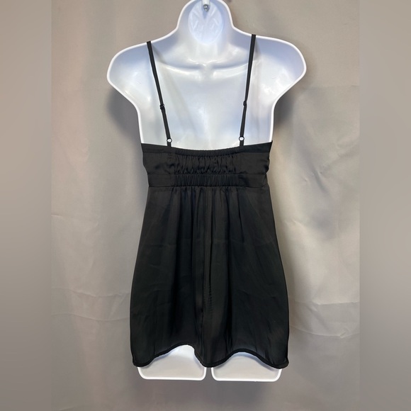 Women's Sz 0 CAbi Black COY CAMI Adjustable Spaghetti Strap Tank Style 102 - Picture 2 of 9